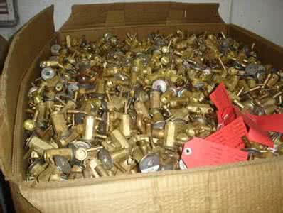 �����S�~���գ������S�~���Ճr(ji��)������